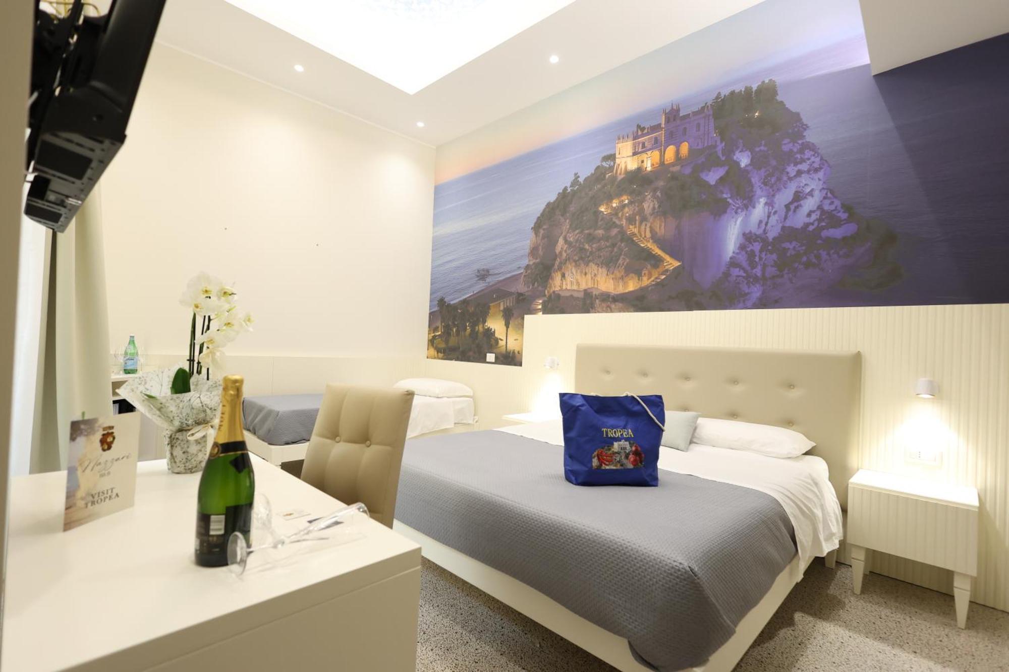Nazzari B&B Tropea Luaran gambar